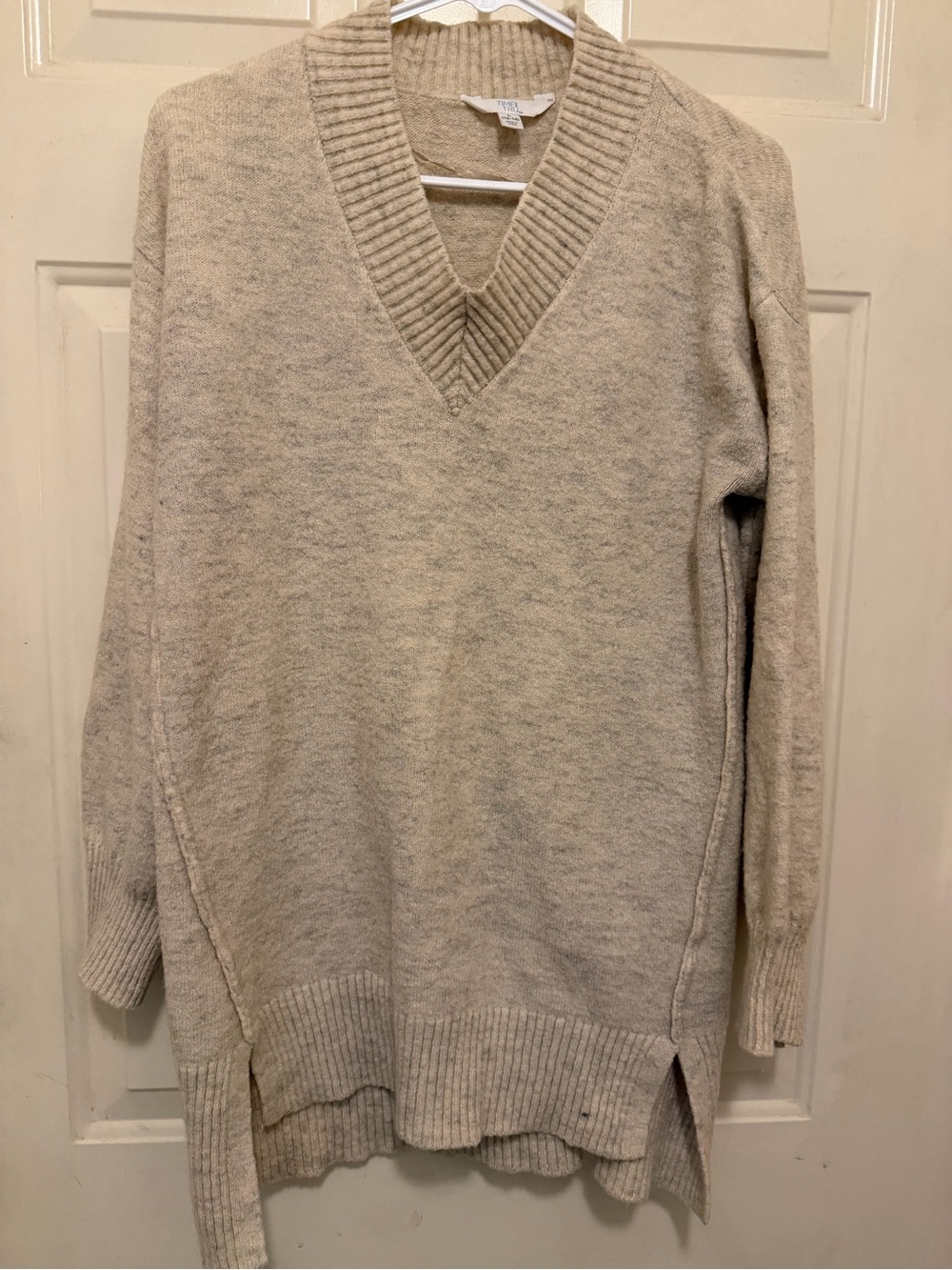 Time and Tru Oatmeal V-Neck Sweater Tunic